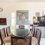 Villa Moyang In Nusa Dua